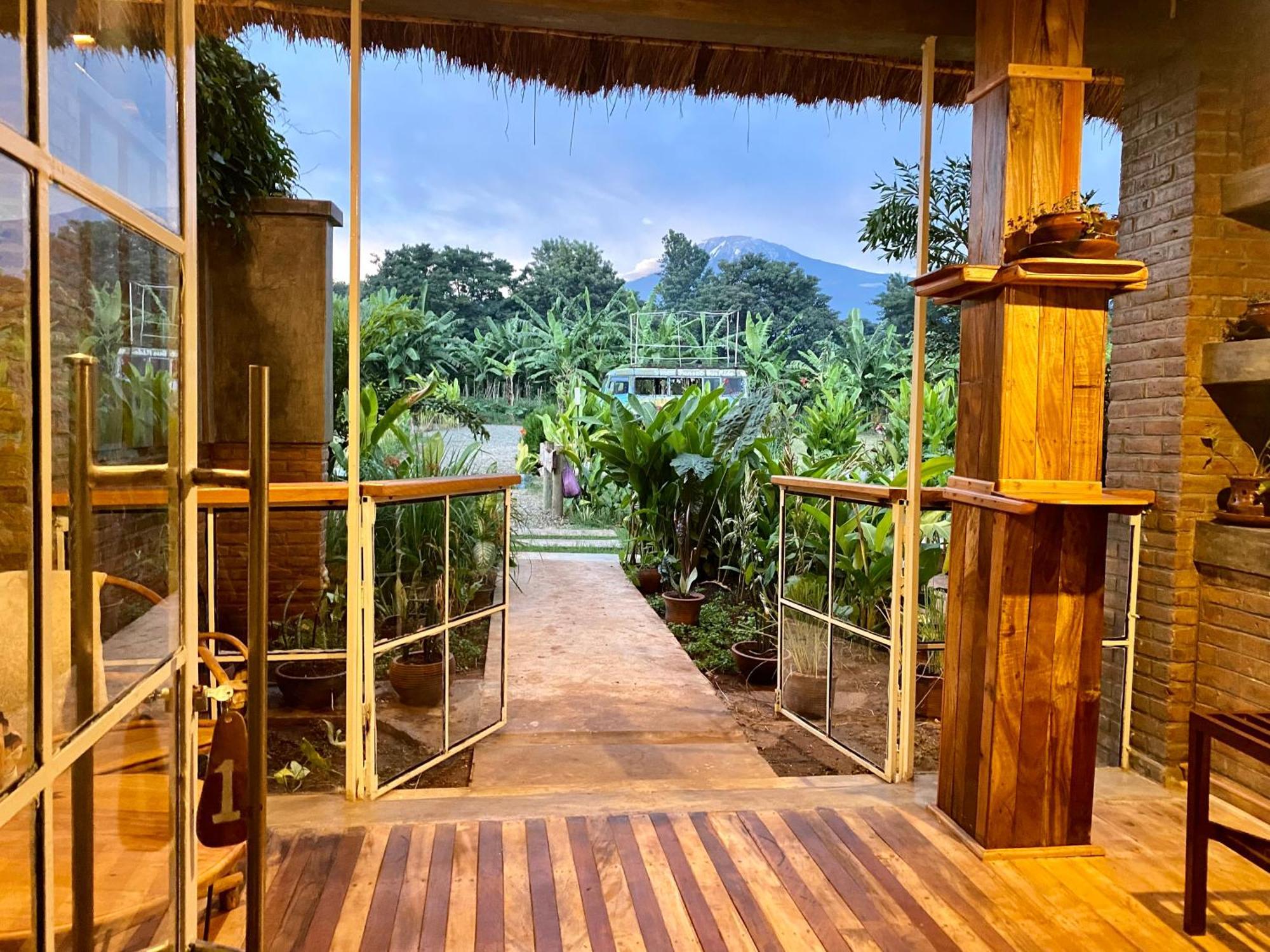 Mount Kilimanjaro 360 View Cottage Uru Εξωτερικό φωτογραφία